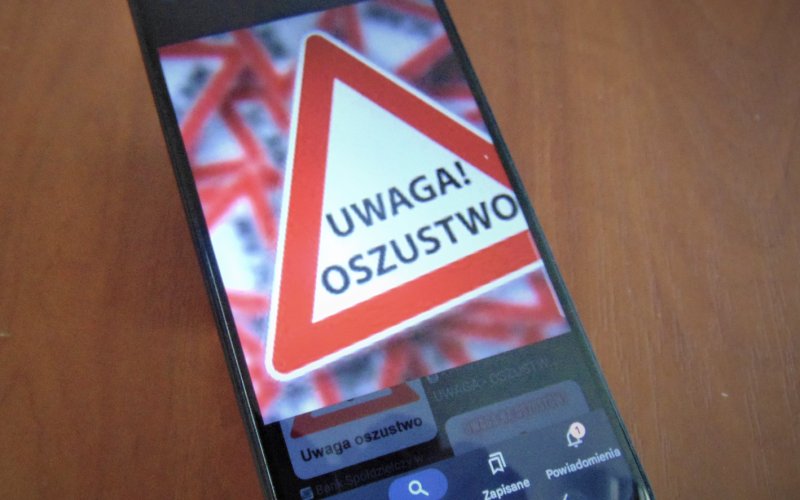 Oszustwo na BLIK-a przez komunikator! Mieszkaniec gminy Oświęcim stracił 1800 zł. Sprawdź metodę