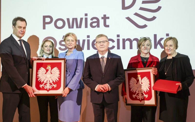 Województwo dało 9,5 mln na SOSW Oświęcim! Nowe sale, sala gimnastyczna, boisko