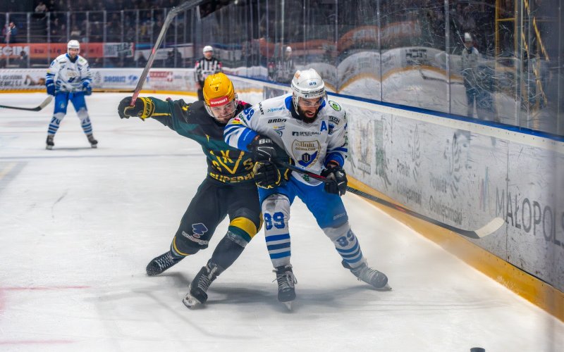 Seria 3:3! Unia przegrała w Oświęcimiu 1:3 z GKS-em. Piątek w Katowicach rozstrzygnie o finale