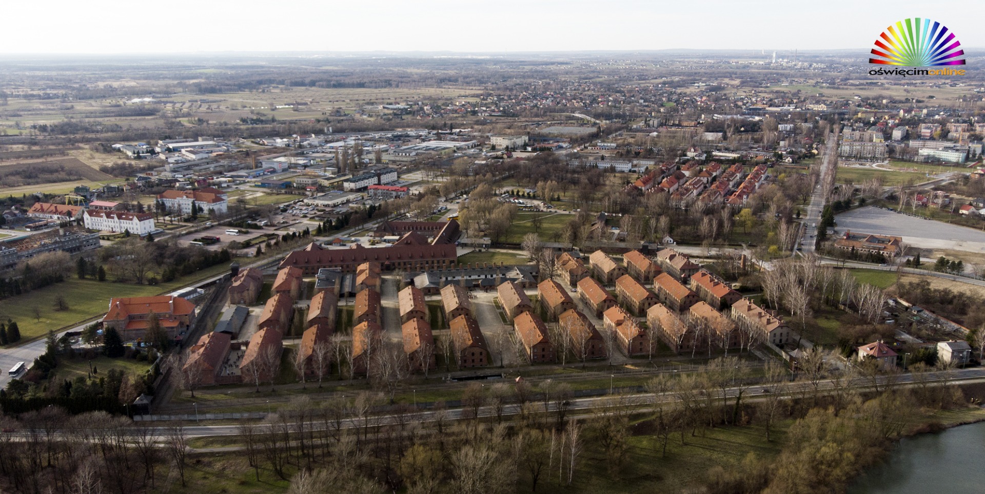 Sąd Apelacyjny zakazał Braunowi szerzenia kłamstw o Muzeum Auschwitz. Zakaz obowiązuje do grudnia