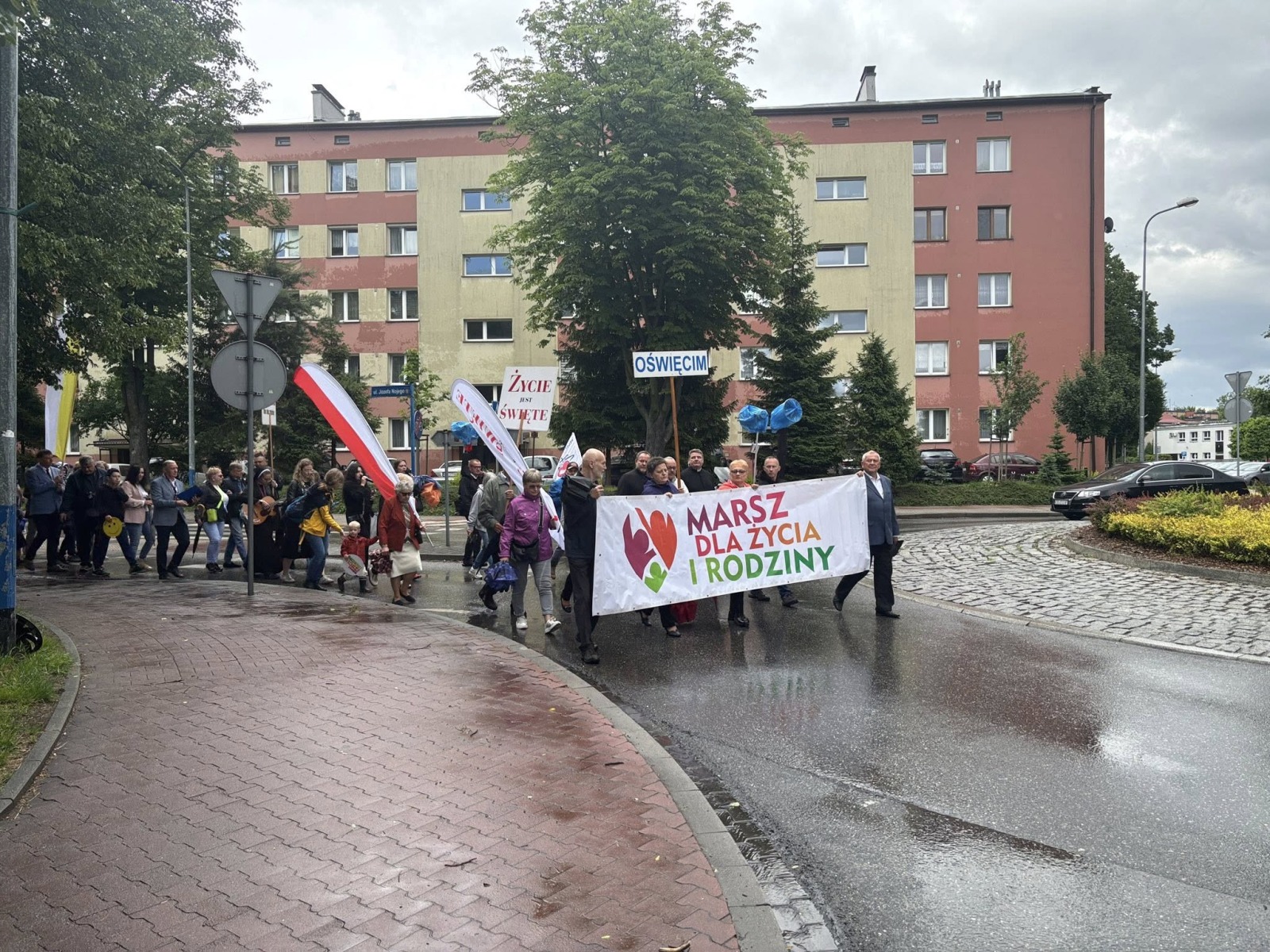 Marsz dla Życia i Rodziny przeszedł ulicami Oświęcimia. Na zakończenie zagrał zespół Gloria Dei