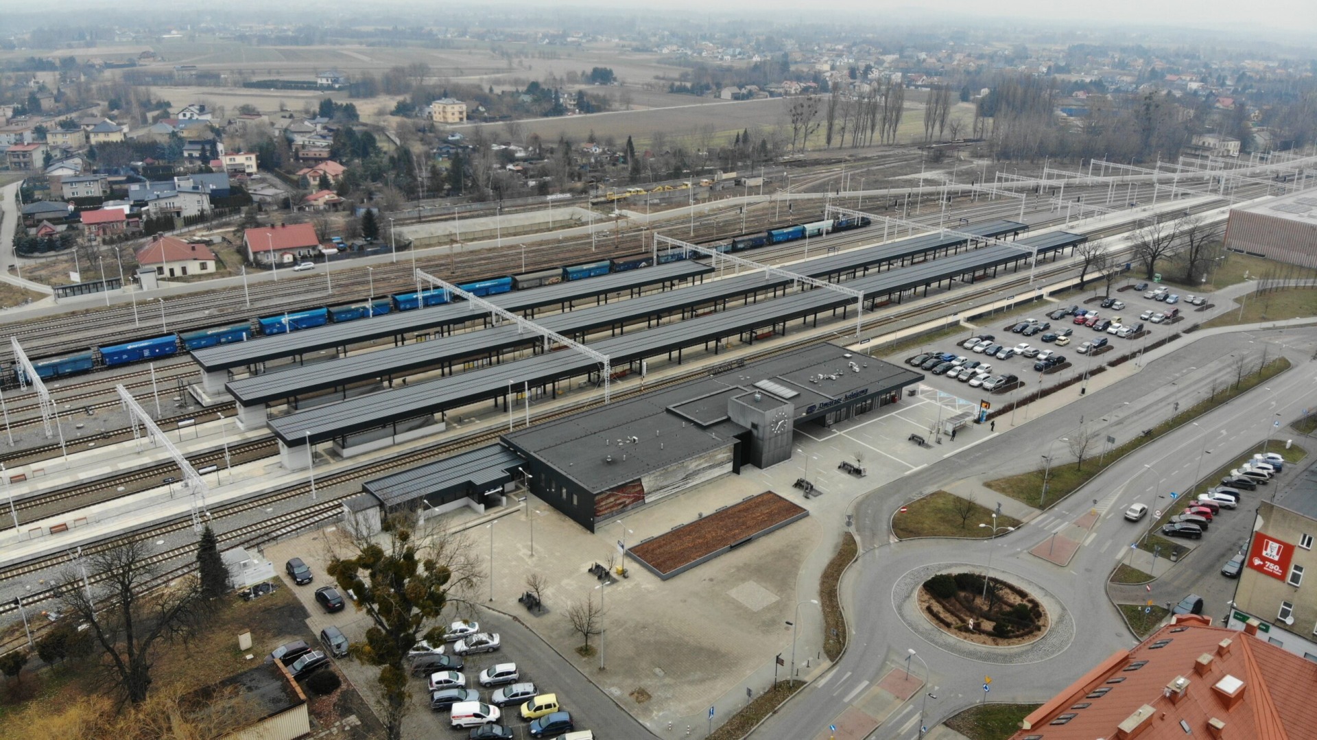 Radni pytają o dworzec autobusowy w Oświęcimiu. Prezydent: mamy węzeł kolejowy, to wystarczy