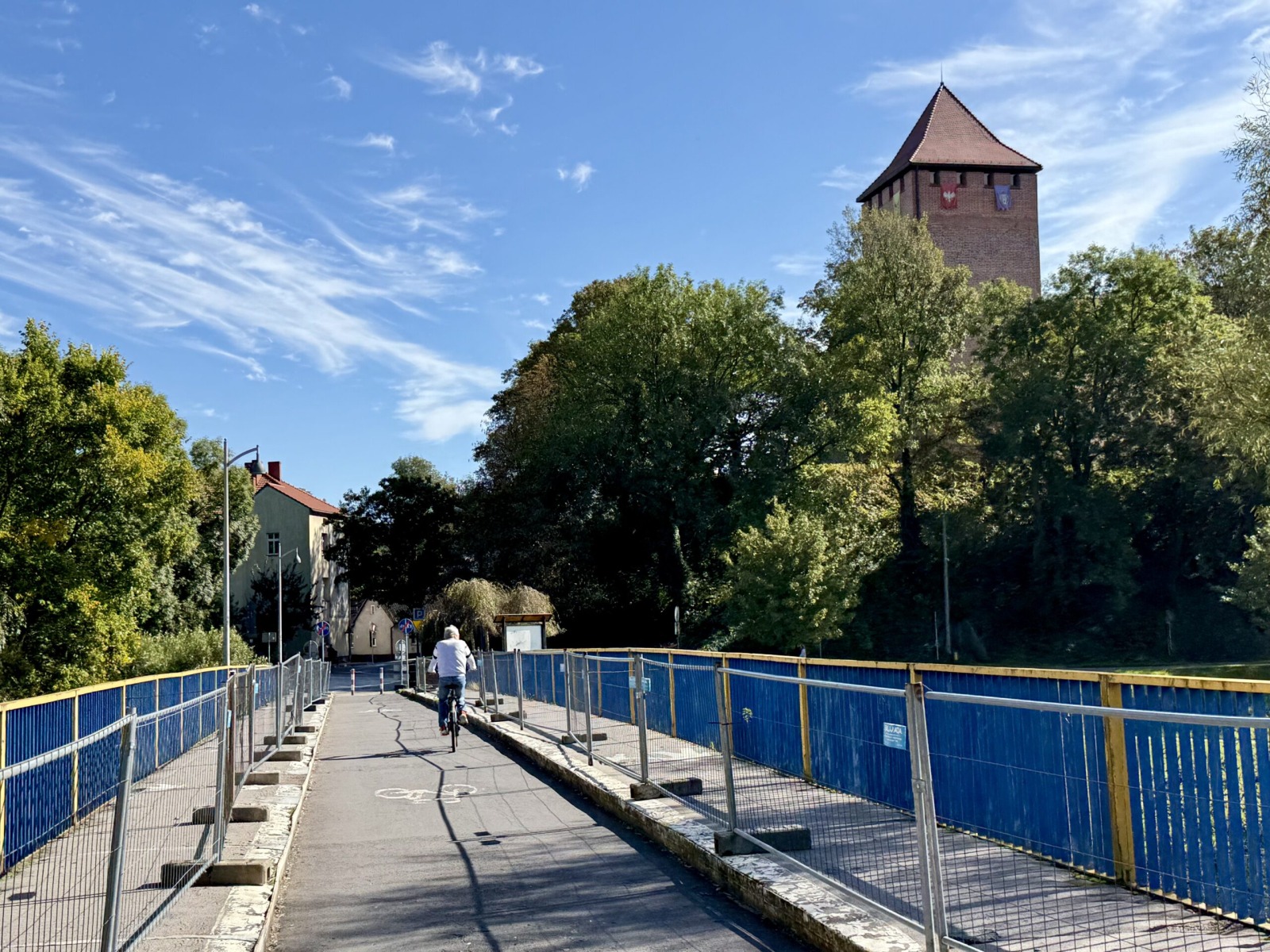 Blisko 6 mln zł na kładkę, która połączy Stare Miasto z Błoniami. Będzie też iluminacja