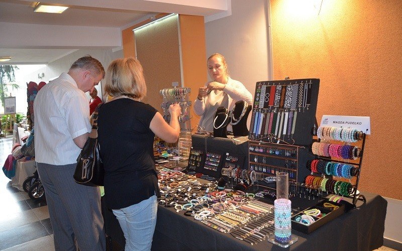 KĘTY. Relacja z Jarmarku Rzeczy Ładnych