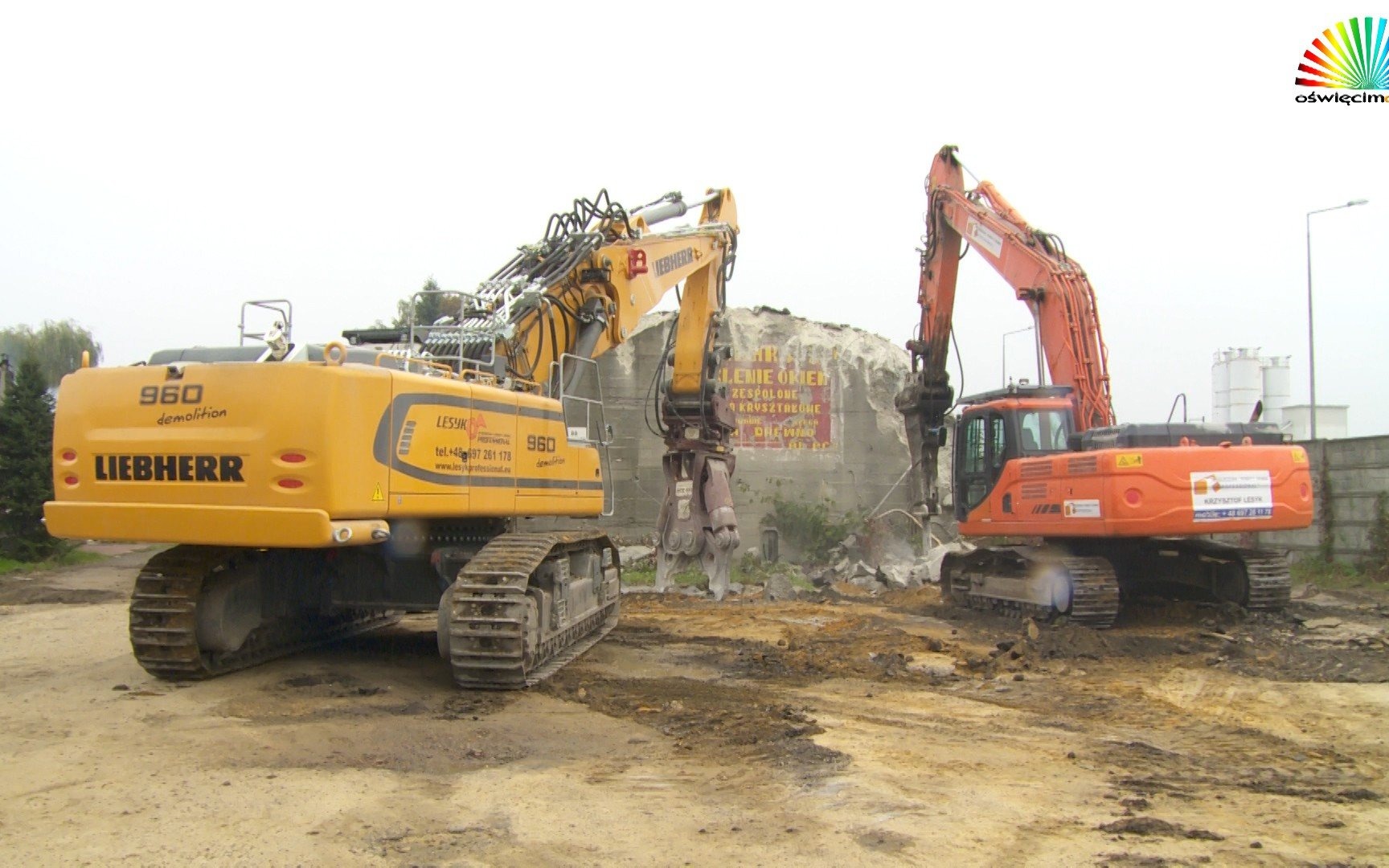 VIDEO-OŚWIĘCIM. Trwa wyburzanie niemieckiego bunkra
