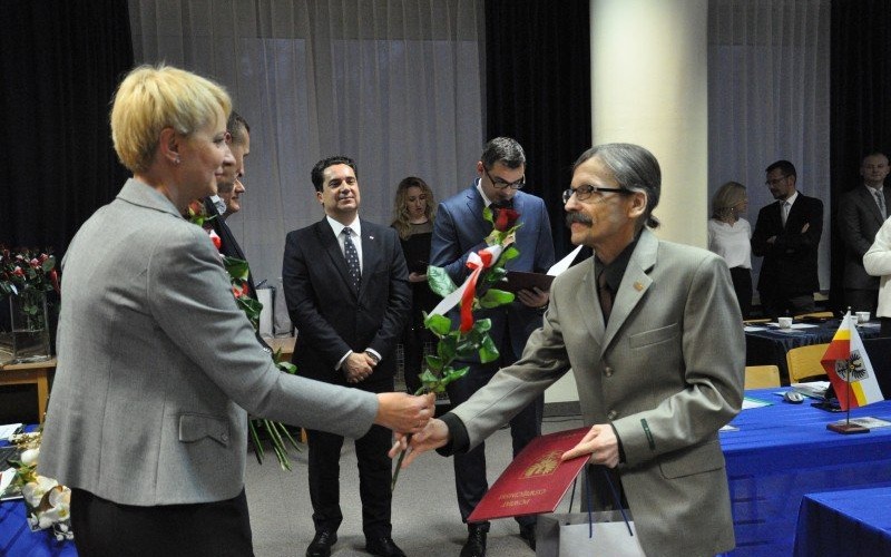 POWIAT. Rada Powiatu uhonorowała zasłużonych