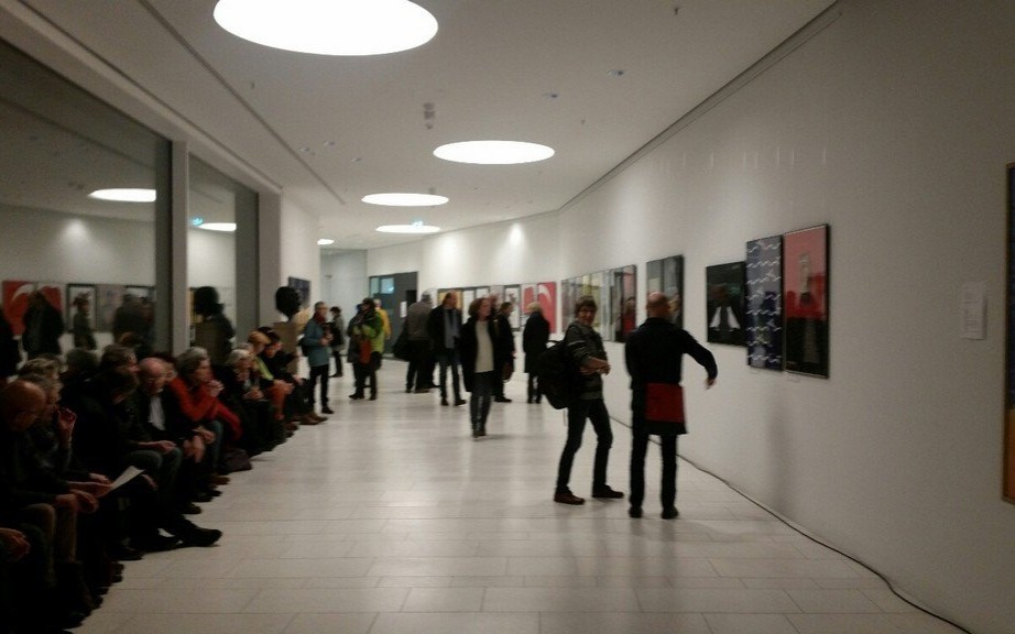 OŚWIĘCIM. VI Bienale Plakatu Społeczno-Politycznego w Stuttgarcie