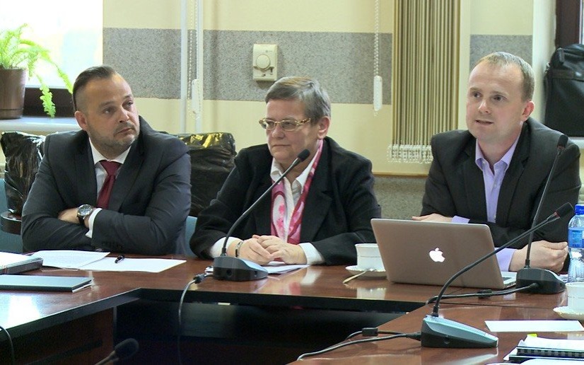 VIDEO-BRZESZCZE. Cieplej i oszczędniej w szkołach