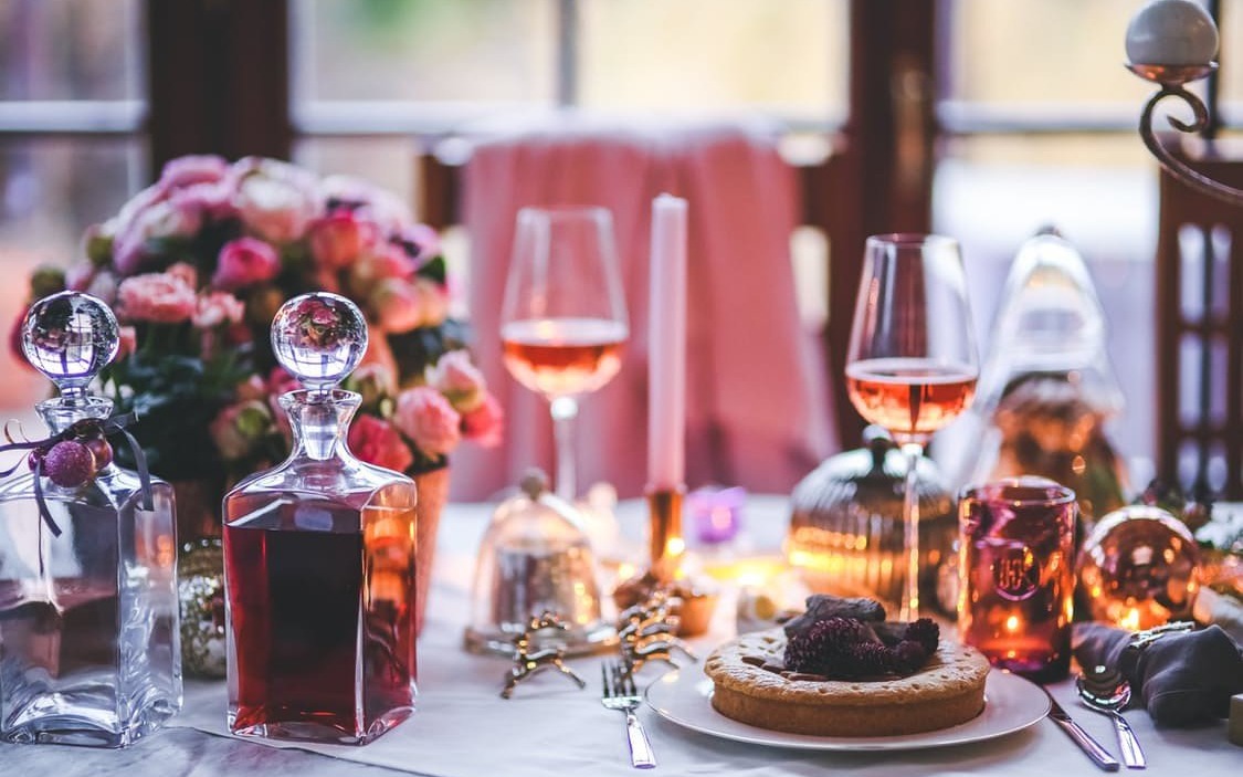 POWIAT. Przygotowujesz uroczysty obiad? Sprawdź, o czym powinnaś pamiętać