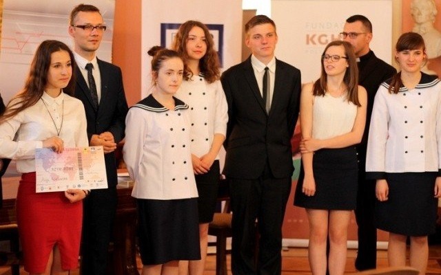 KĘTY. Kacper Woźniak – autorem najlepszego eseju w konkursie papieskim