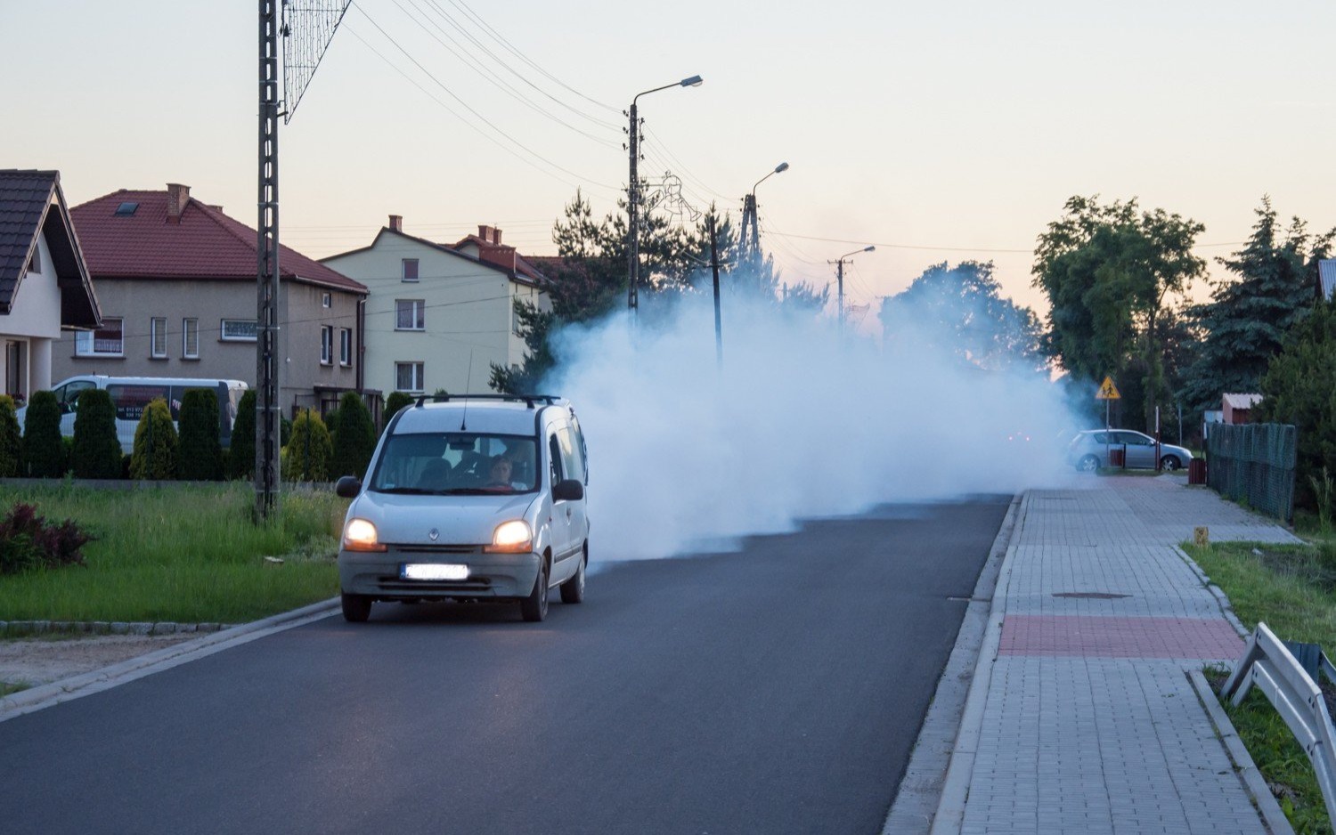CHEŁMEK. Gmina walczy z uciążliwymi komarami