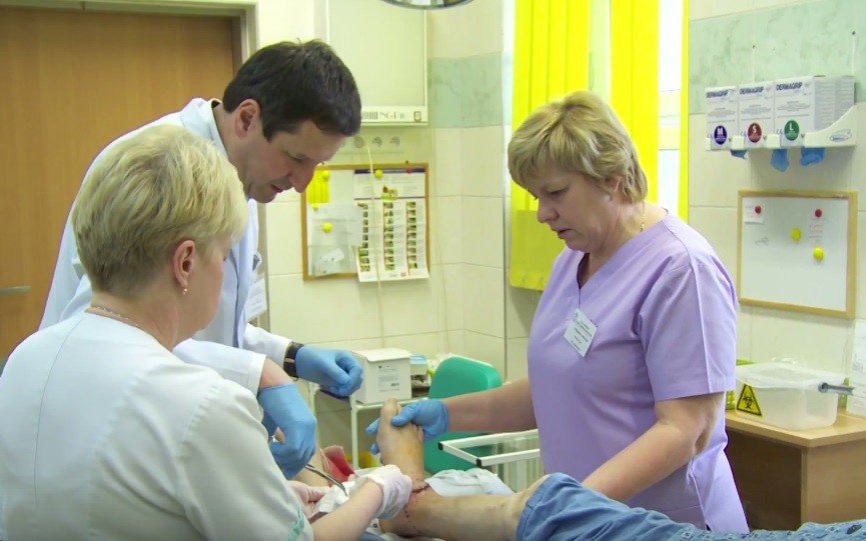 POWIAT. Stypendia dla studentów kierunków lekarskich