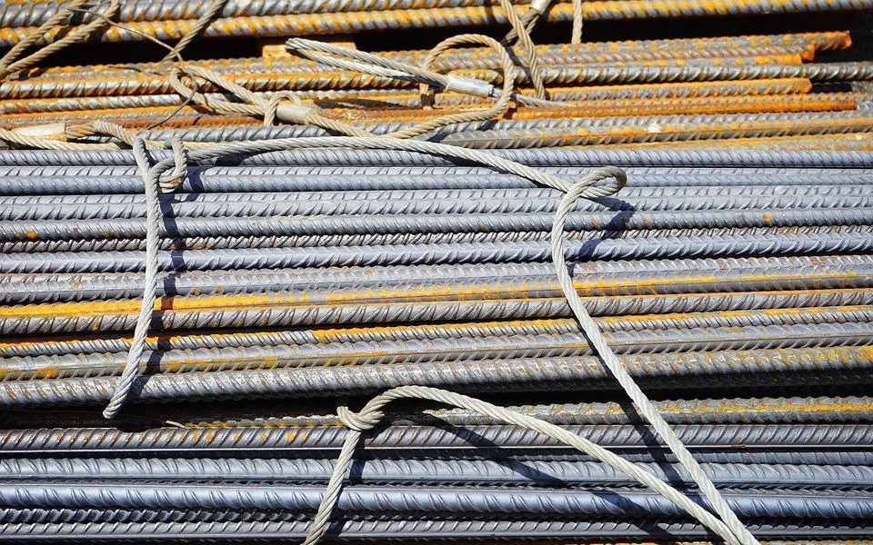 Materiały budowlane kupowane przez internet – czy to na pewno bezpieczne?