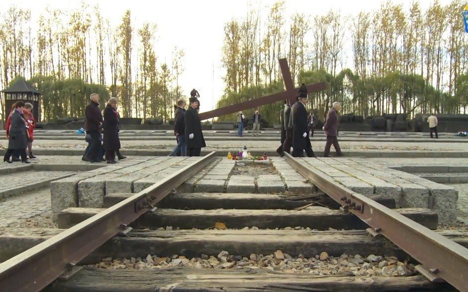 POWIAT. Droga Krzyżowa za ofiary obozów i gułagów