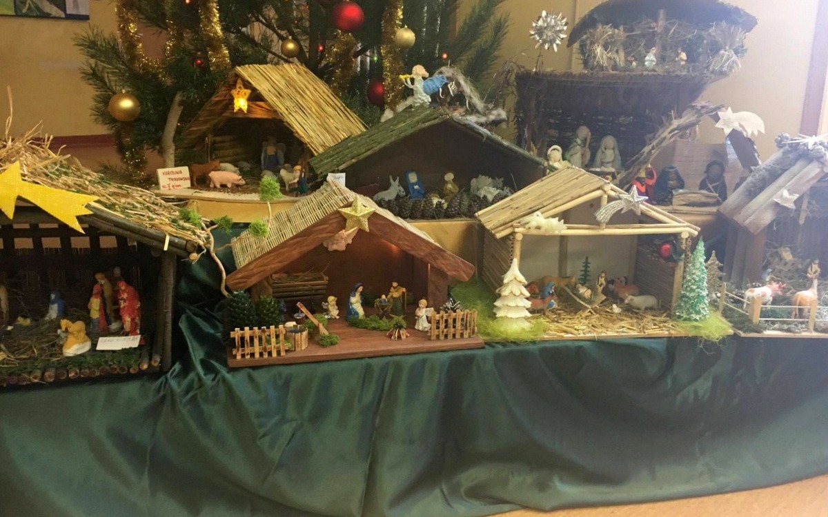 GORZÓW. Uczniowie ręcznie wykonali szopki bożonarodzeniowe