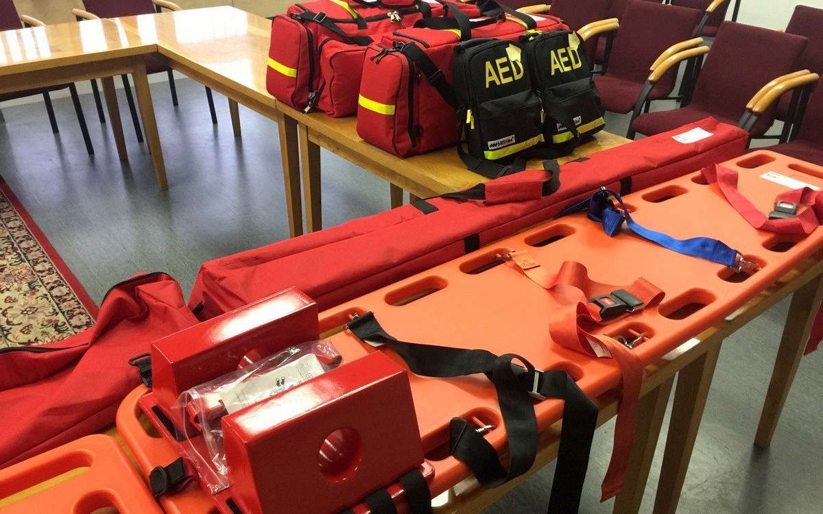 GMINA CHEŁMEK. Nowoczesny sprzęt do ratowania życia trafił w ręce strażaków z Gorzowa i Bobrka