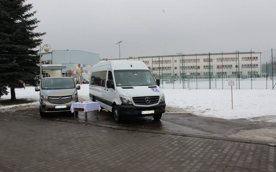CHEŁMEK. Nowy pojazd dla uczestników WTZ w Chełmku