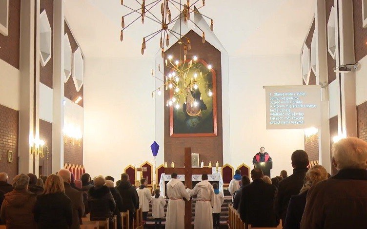 POWIAT. Droga Krzyżowa w 77 rocznicę wysiedlenia mieszkańców Harmęż