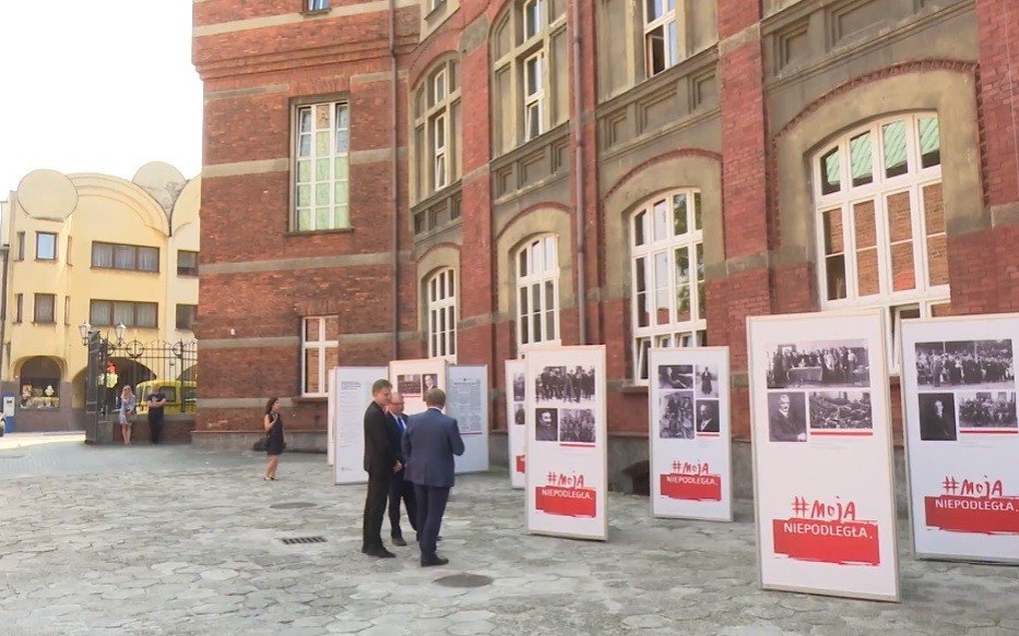 POWIAT. Nowa wystawa w centrum Oświęcimia