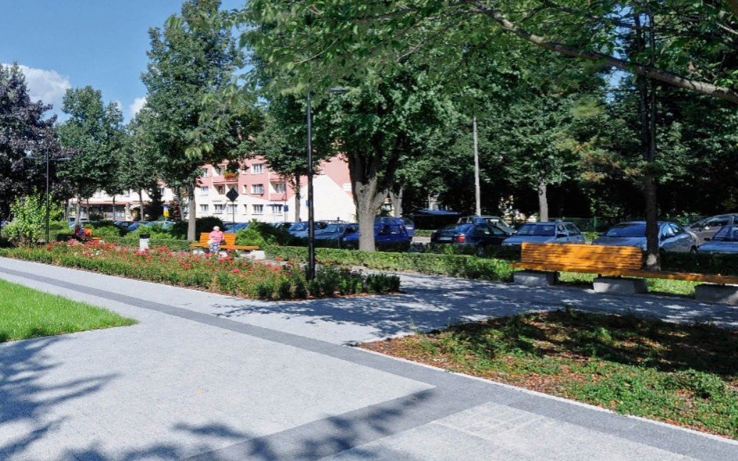 OŚWIĘCIM. „Problem z pijaczkami na Placu Pokoju” – LIST