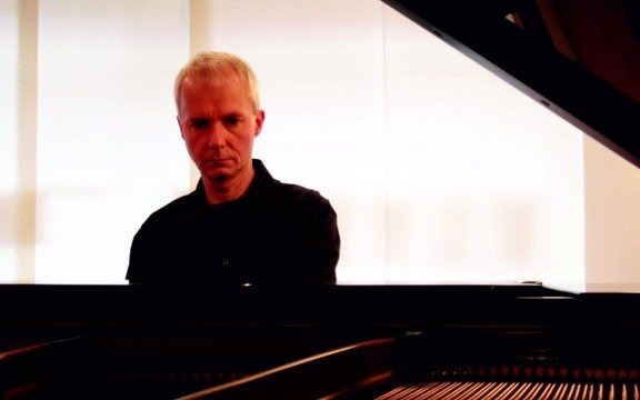 OŚWIĘCIM. Koncert fortepianowy Rolanda Vossebreckera