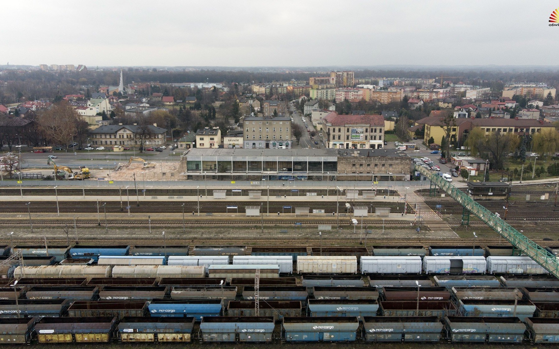 OŚWIĘCIM. Nowe zdjęcia z rozbiórki starego dworca PKP