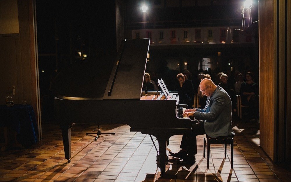 OŚWIĘCIM. Pawlik i Zagajewski na JazzOś w MDSM