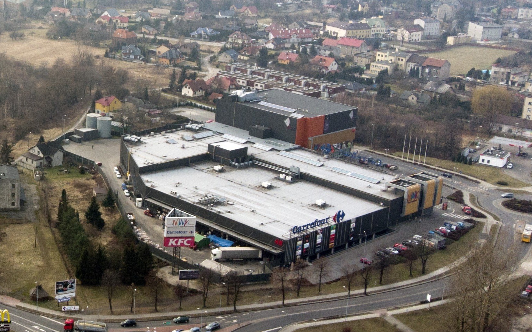 OŚWIĘCIM. Carrefour pozostaje w Galerii Niwa
