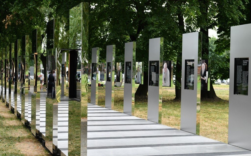 AUSCHWITZ. Przez pryzmat wiary – wystawa