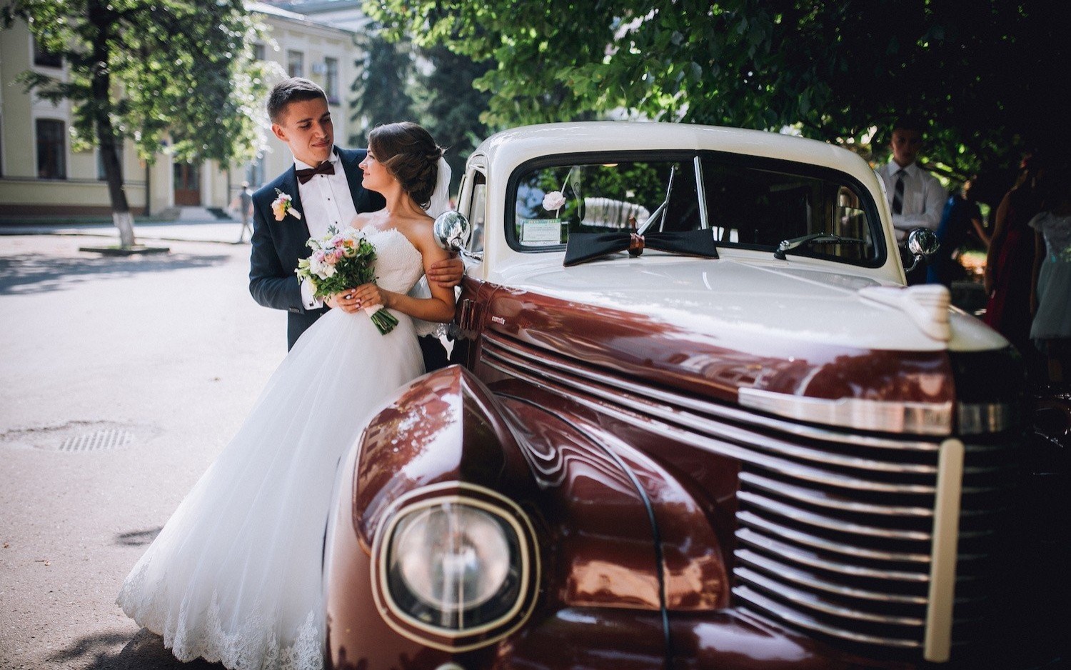 Samochód do ślubu – jaki wybrać?