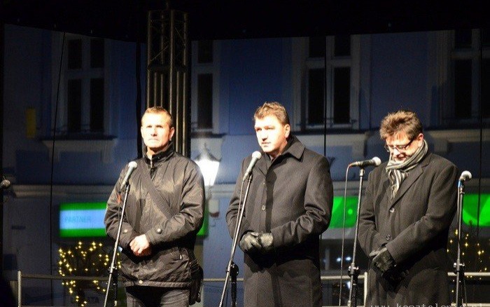 PUBLICYSTYKA. Oddać cesarzowi co cesarskie