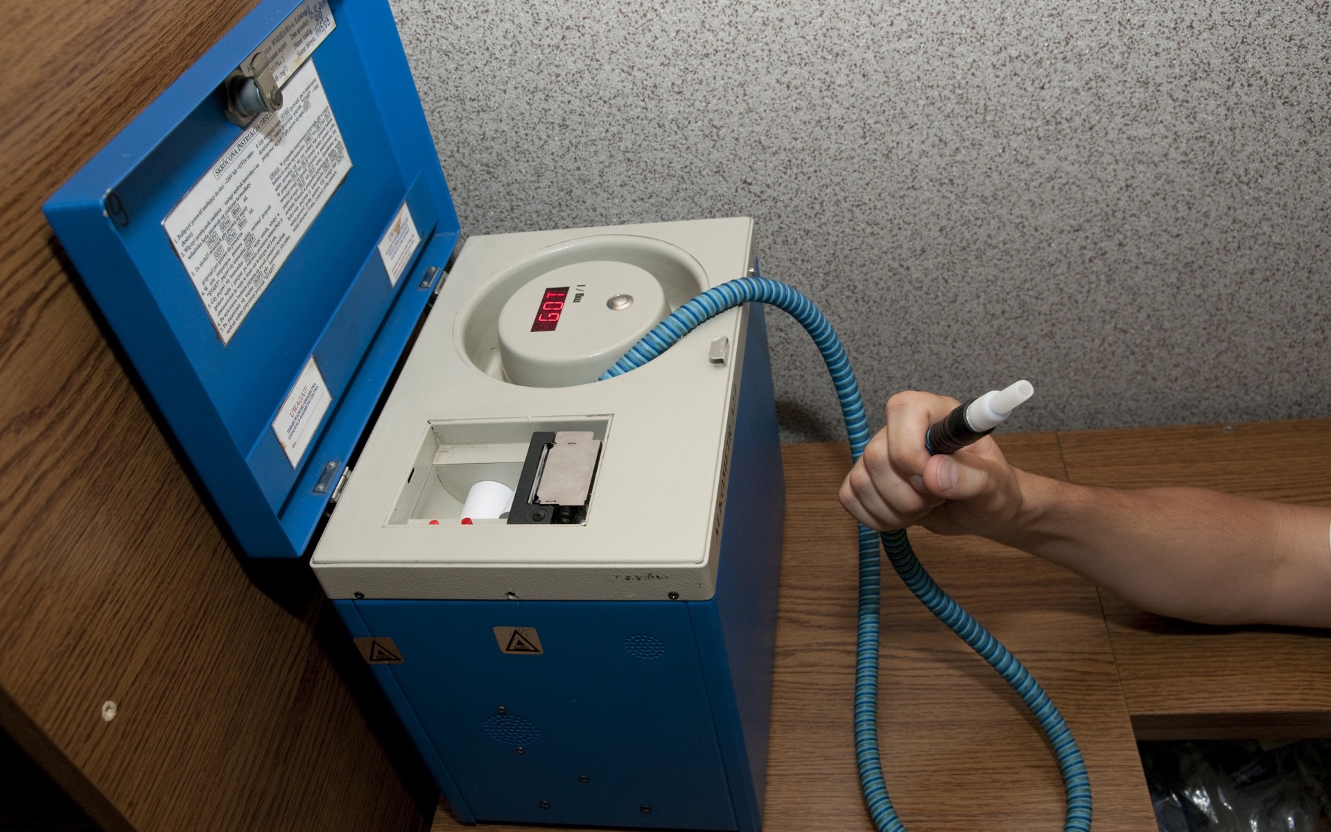 KĘTY. Odważna mieszkanka, zatrzymała pijanego kierowcę