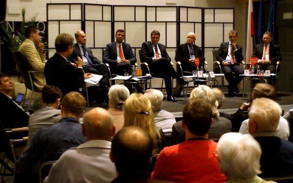 VIDEO-OŚWIĘCIM. Chwierutać czyli debata prezydencka w Galerii Książki