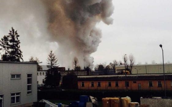 AKTUALIZACJA-OŚWIĘCIM. Pożar koło zakładów Chemicznych