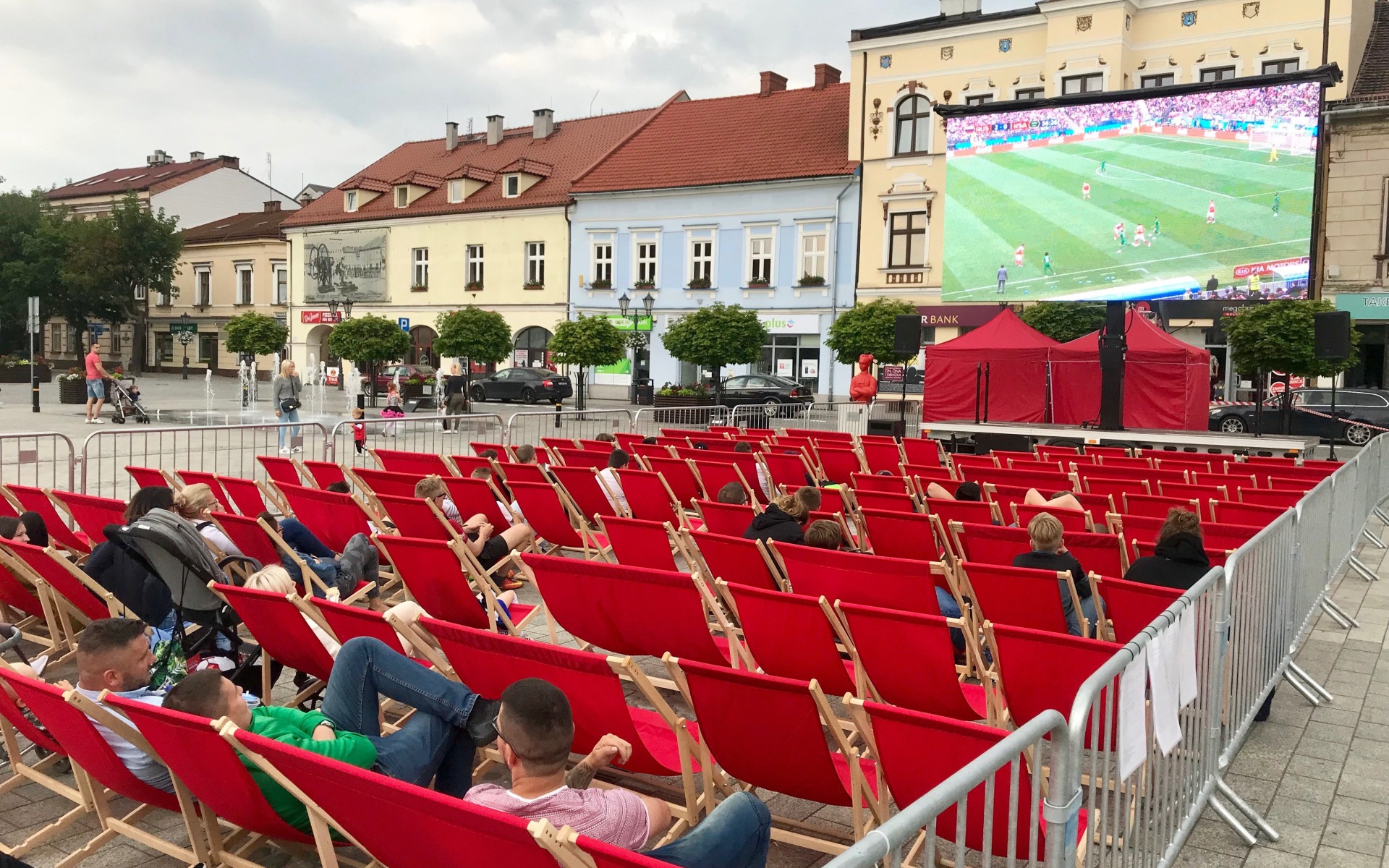 OŚWIĘCIM. Strefa kibica na Rynku Główny podczas Euro 2020