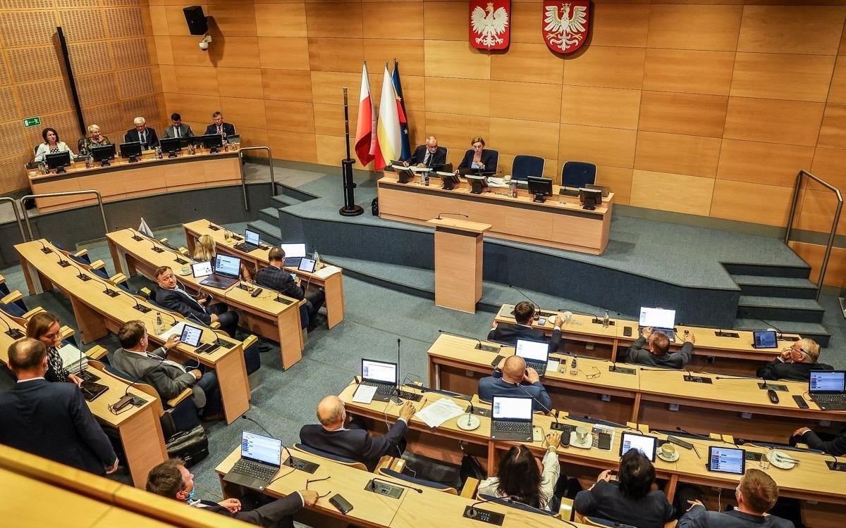 REGION. Małopolska uchyliła uchwałę anty-LGBT