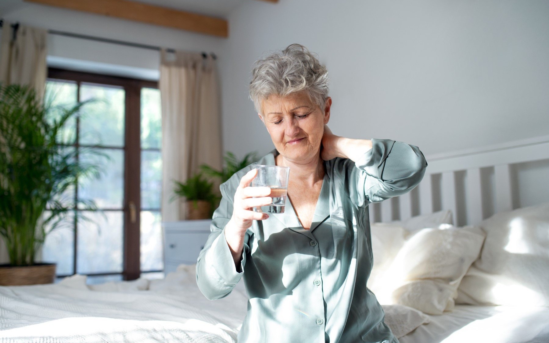 Czy dobrze dobrany materac pomoże na problemy z biodrami?