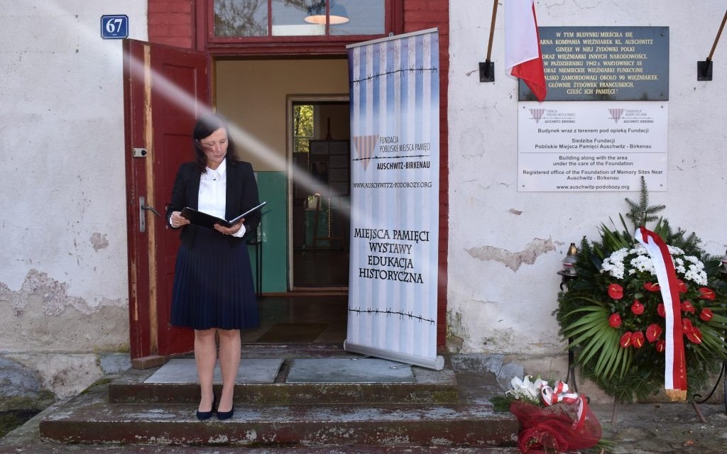 POWIAT. Hołd więźniarkom bestialsko zamordowanym przez niemieckich zwyrodnialców