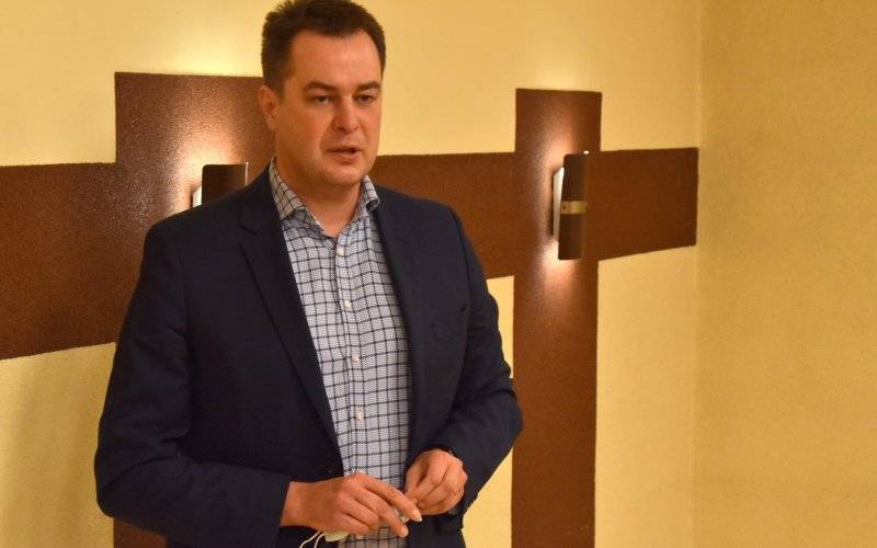 POWIAT. Prezes PEC Andrzej Skrzypiński kandydatem na starostę oświęcimskiego