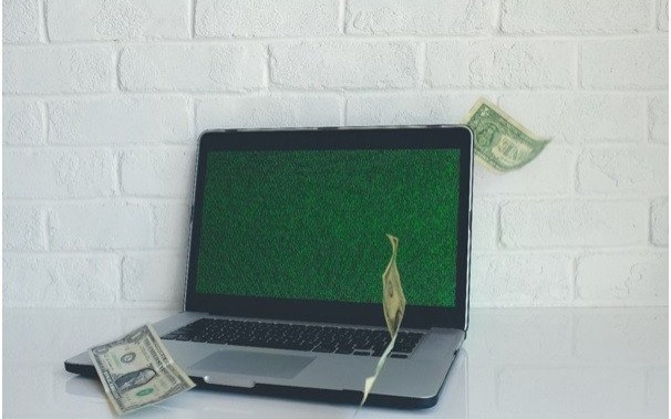 Jak wypłacać szybko gotówkę z kasyn online?