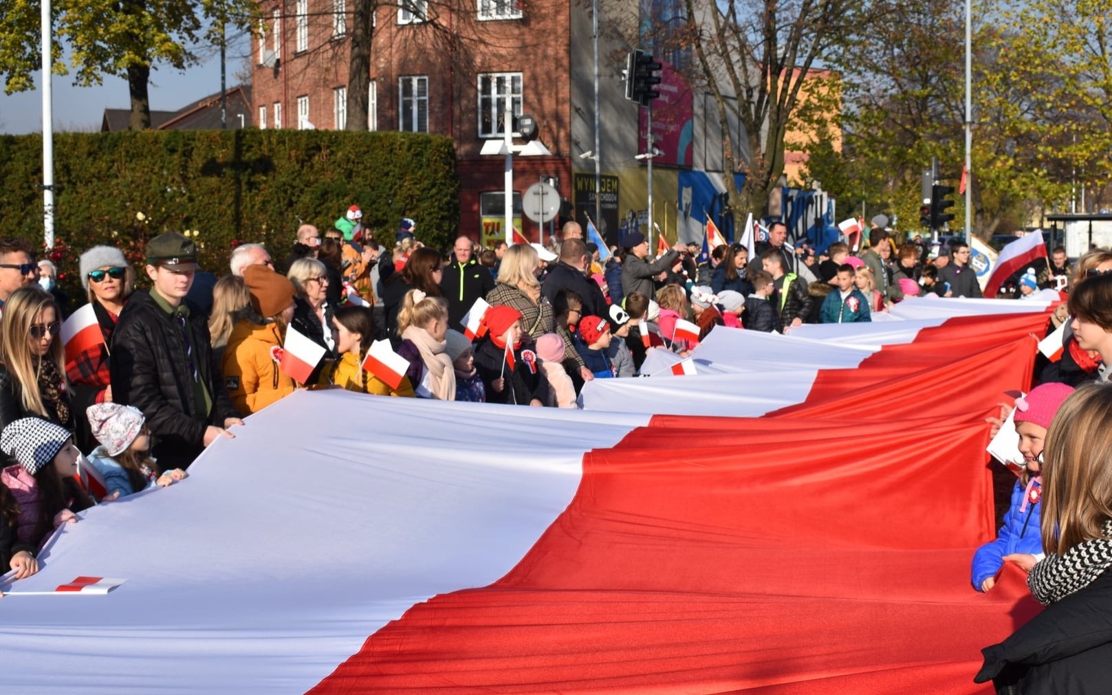 POWIAT. 103. rocznica odzyskania przez Polskę niepodległości