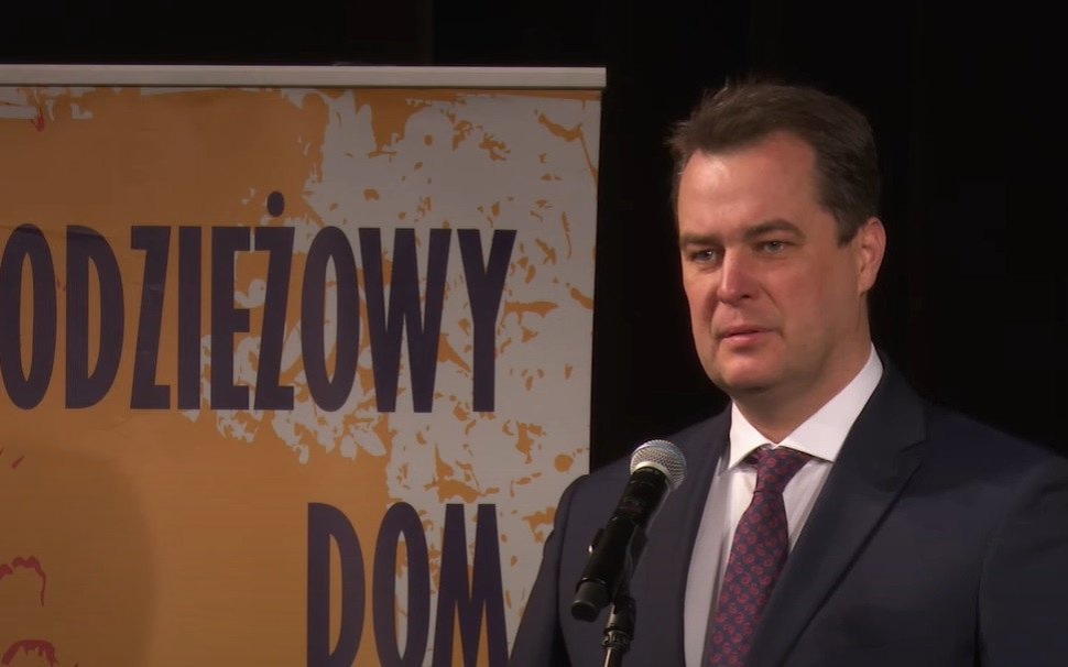 POWIAT. Słowem i śpiewem o Niepodległej