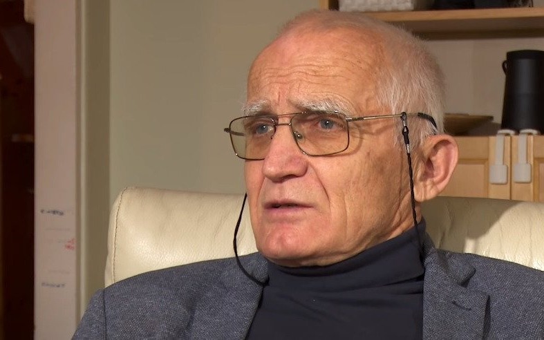 POWIAT. Nauczycielem i radnym został niejako… przez przypadek