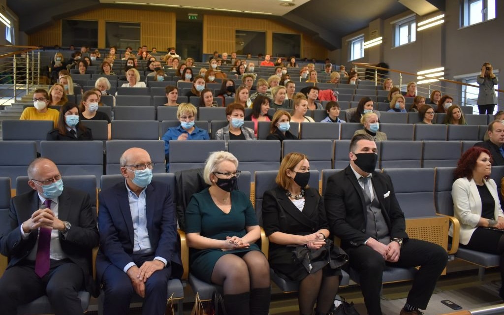 POWIAT. Zdrowie psychiczne w dobie pandemii koronawirusa