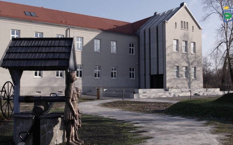 POWIAT. Muzeum Pamięci Mieszkańców Ziemi Oświęcim już w docelowej siedzibie