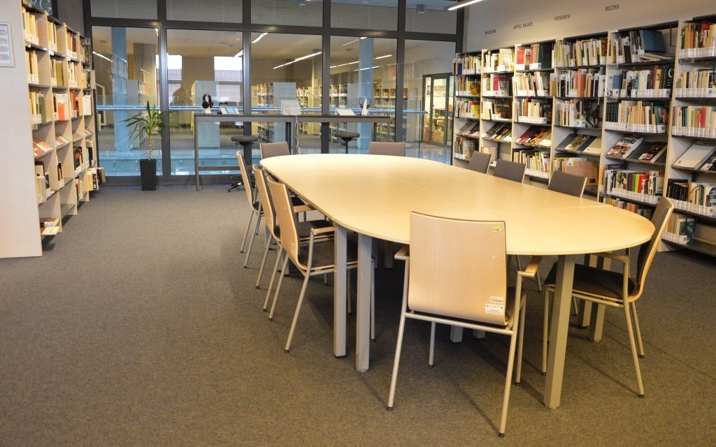 OŚWIĘCIM. Bezpłatna strefa coworkingowa do pracy i spotkań