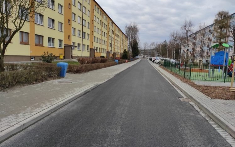 OŚWIĘCIM. Przybyło 120 dodatkowych miejsc parkingowych