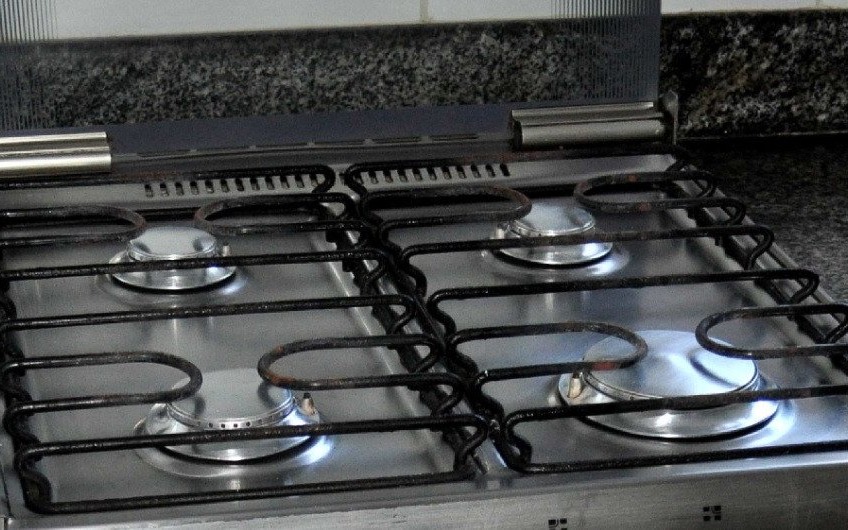 OŚWIĘCIM. Pijana matka zasnęła, a w mieszkaniu ulatniał się gaz