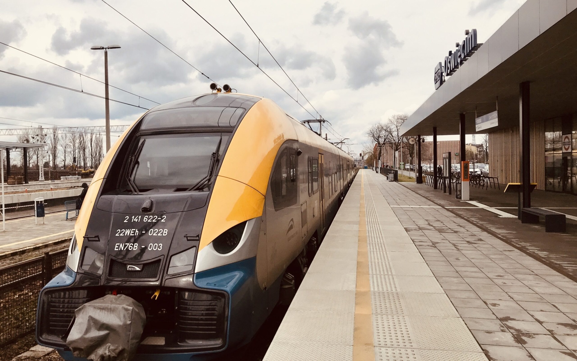 OŚWIĘCIM. Koleją do Krakowa przez Zator dopiero w 2023