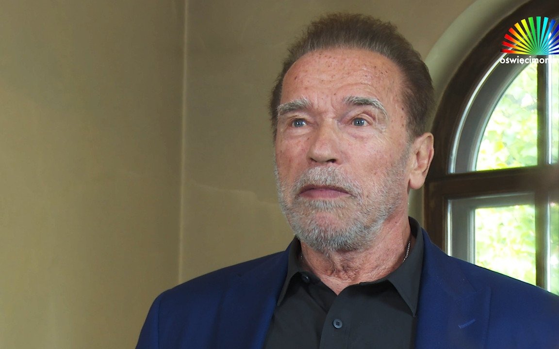 OŚWIĘCIM. Arnold Schwarzenegger odwiedził oświęcimskie Centrum Żydowskie [WIDEO]